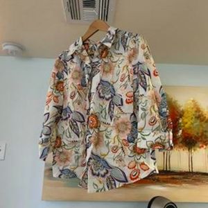 Chico's Floral Shirt, size 3